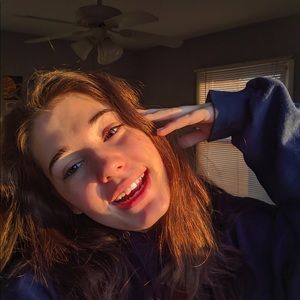 Meet your Posher, Bella